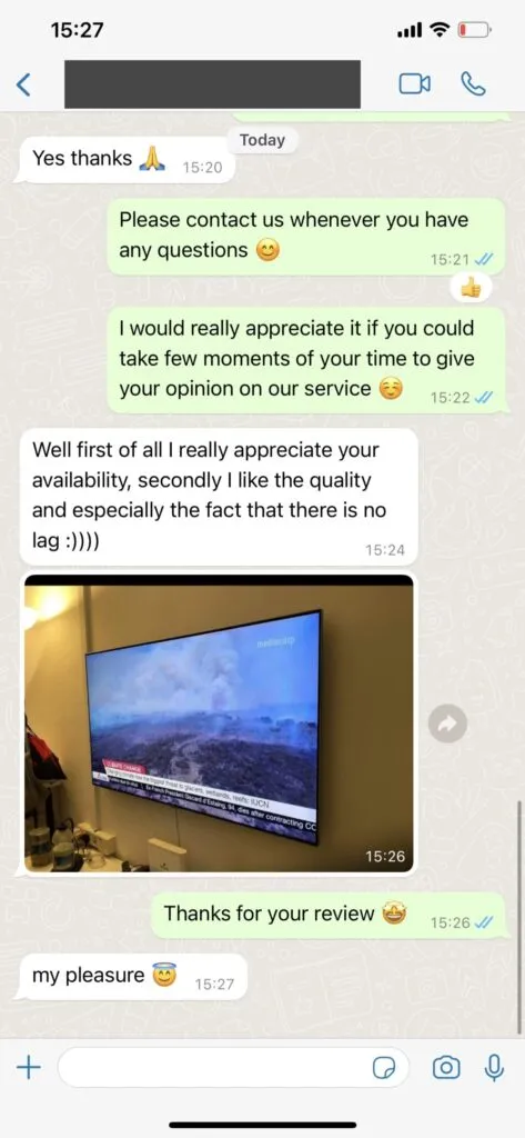 WhatsApp review chat praising stable 4k video streams